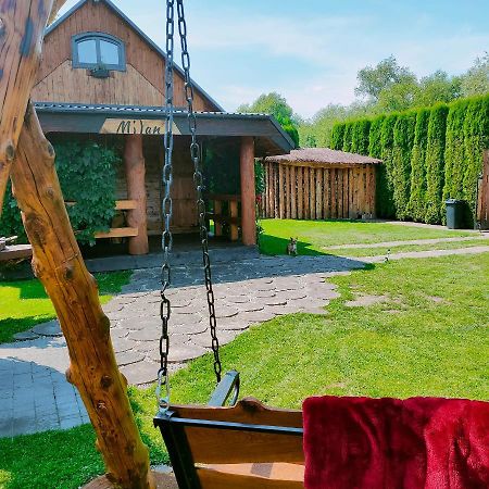 Pod Milanem Villa Przemyśl Exteriör bild